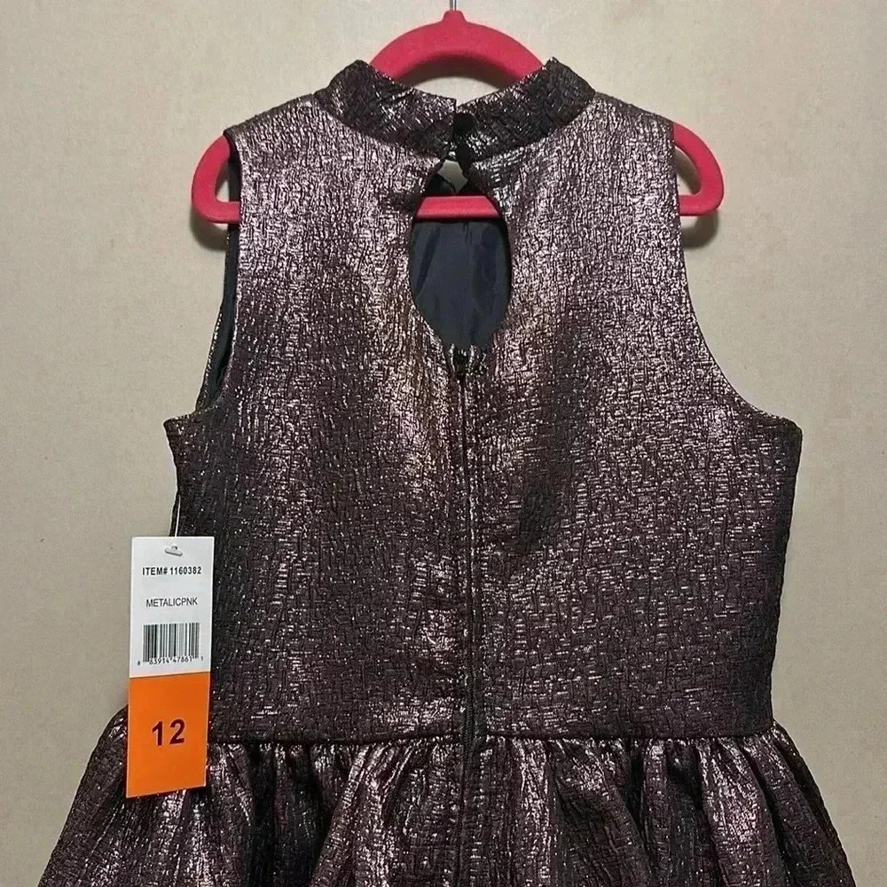 Dress - Picture 4 of 6